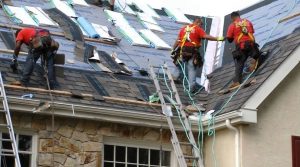 Mantenimiento del tejado de paneles metálicos