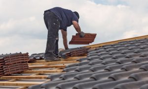 Renovación del tejado y reparaciones de emergencia