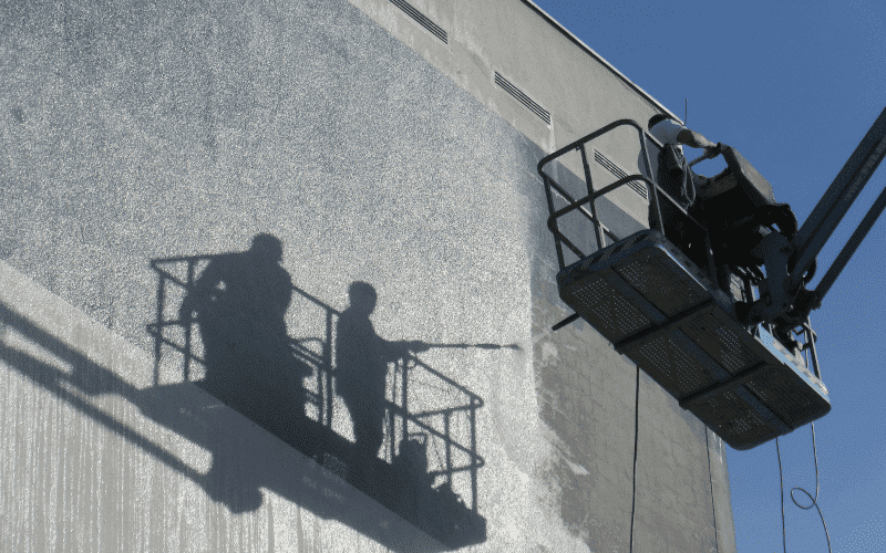 Beneficios de realizar la limpieza de fachadas sin andamios