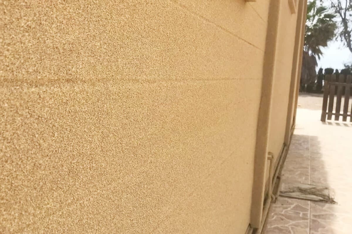 ¿Qué se conoce como corcho proyectado?