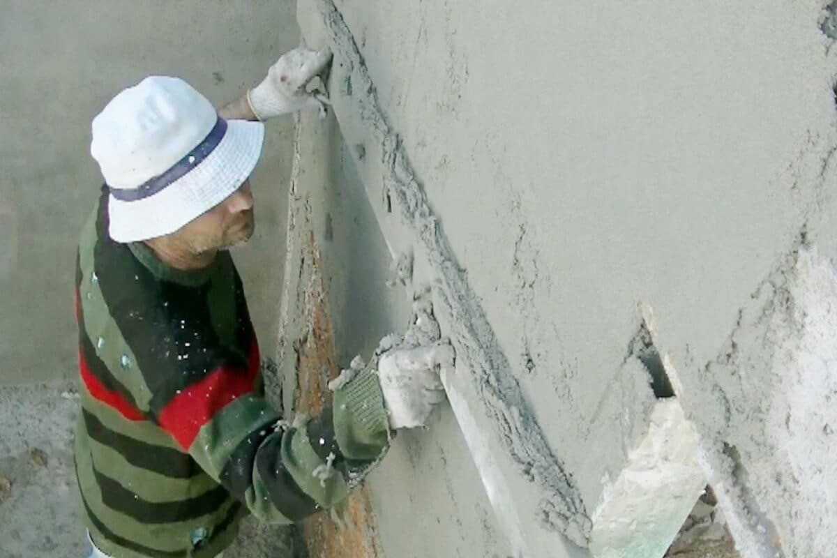 ¿Qué son el revestimiento enfoscado y el revoco?