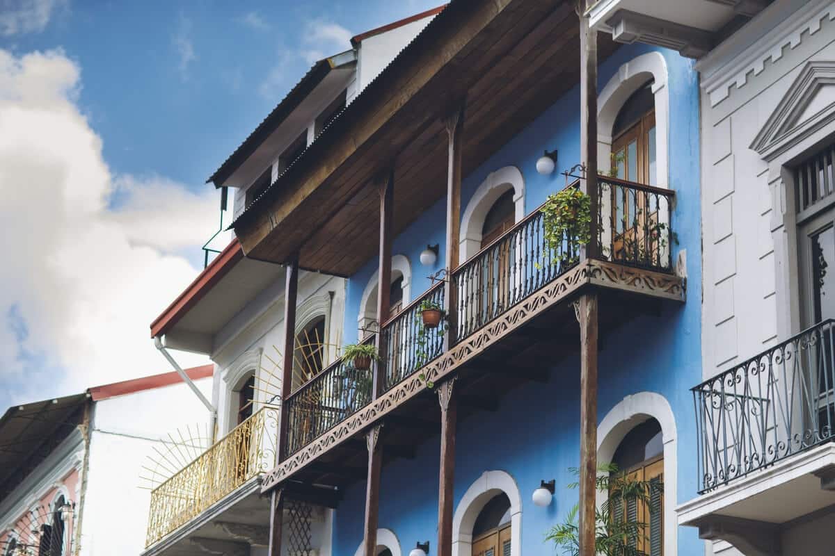 ¿Cómo elegir la fachada de una casa?