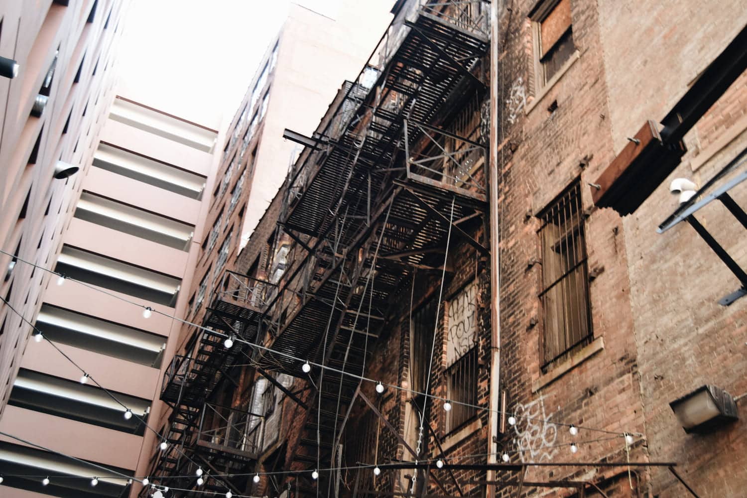 Tecnologias-avanzadas-en-desamiantado-en-edificios.